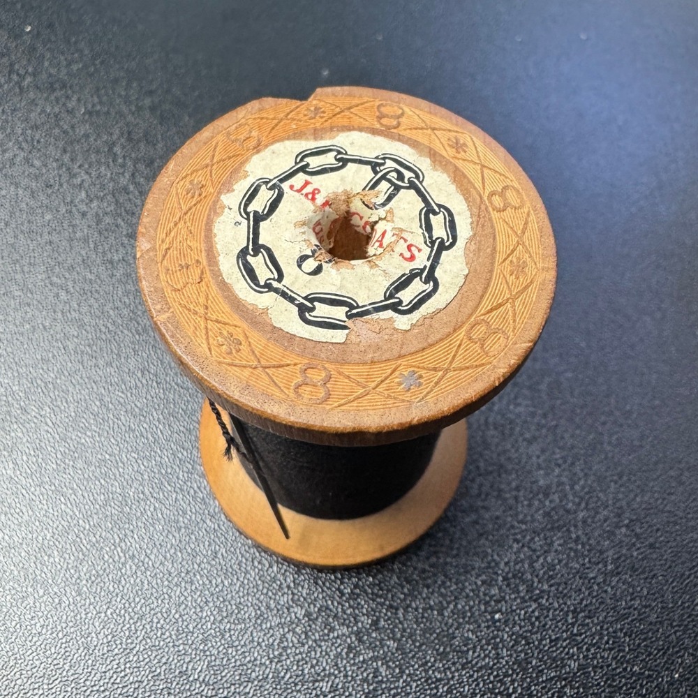 Vintage J&P Coats Black Six‎ Cord Wooden Thread Spool 200 Yds Made in USA